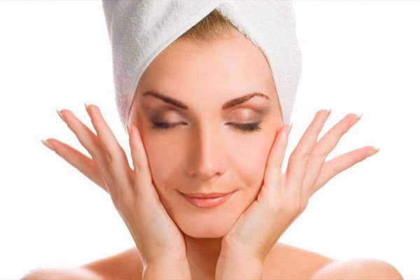 Revitalização facial: o caminho para uma pele saudável e radiante!