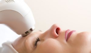 Luz Intensa Pulsada (LIP): o segredo para uma pele deslumbrante!