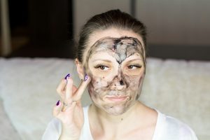 Transformação profunda com Black Peel e carvão ativado!